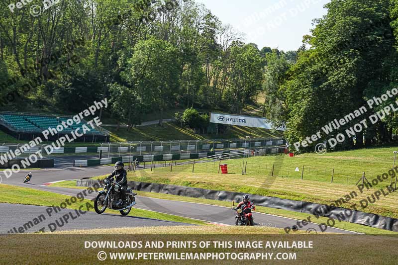 cadwell park;cadwell park photographs;cadwell trackday photographs;enduro digital images;event digital images;eventdigitalimages;peter wileman photography;racing digital images;trackday digital images;trackday photos